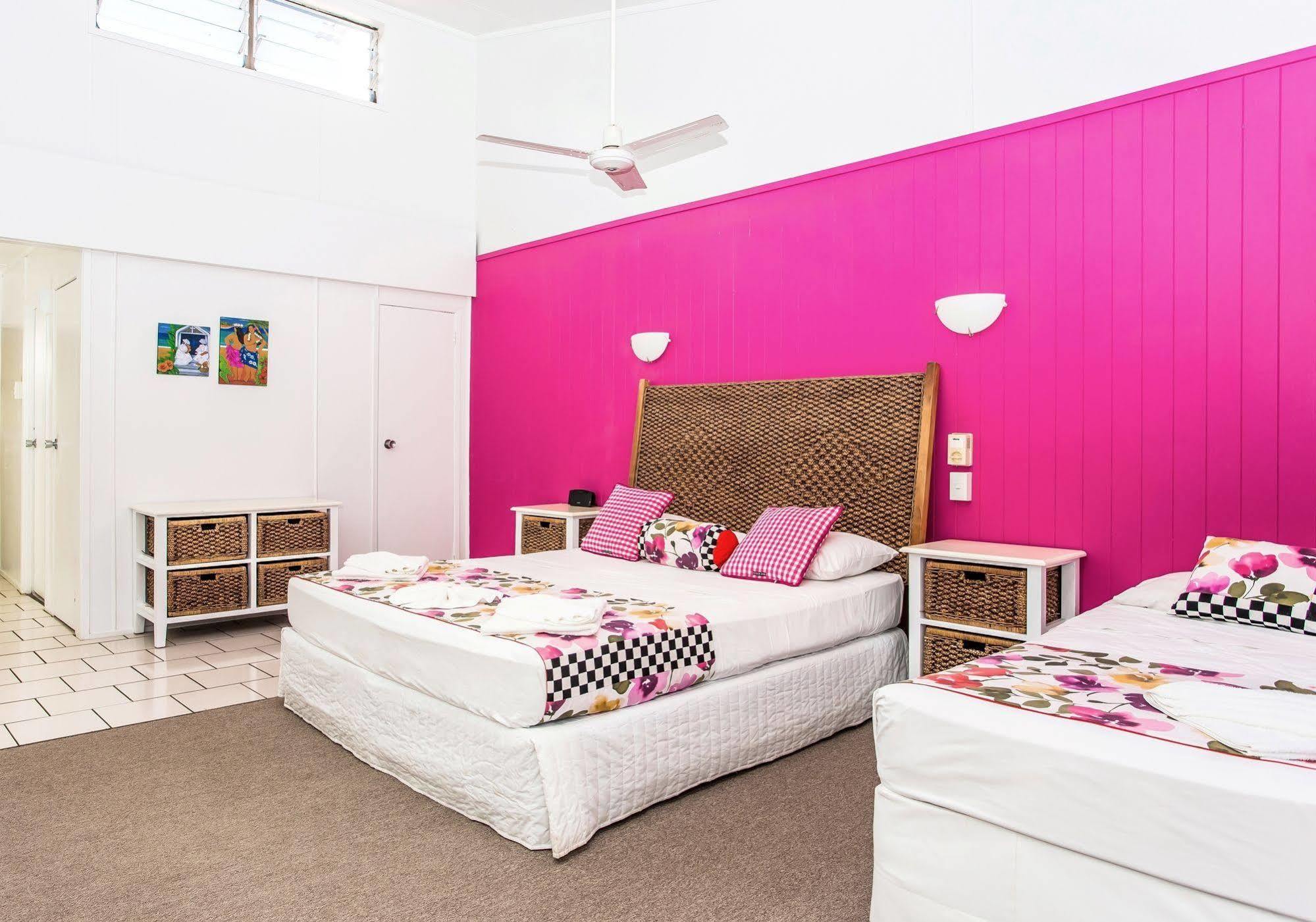 The Black Pearl Beachside Apartments Rarotonga Extérieur photo